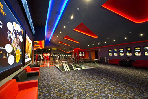 Nově zrekonstruované multikino Cinema City v Malém Špalíčku