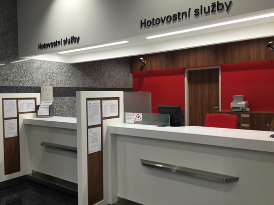 Hotovostní služby